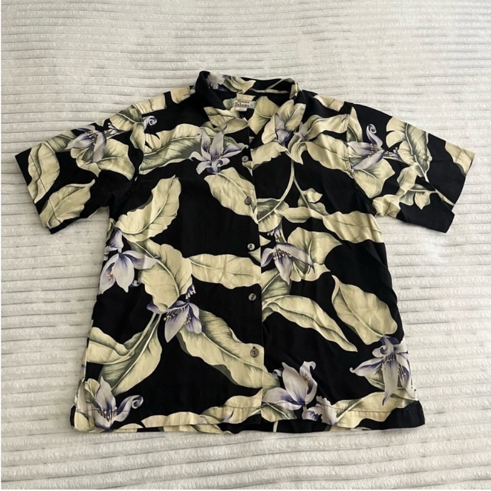 Tommy Bahama Hawaiian Shirt